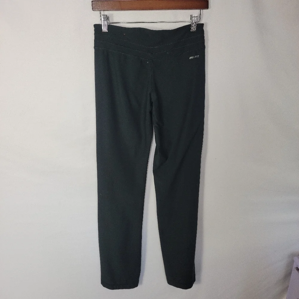 Womens XS Nike Drifit pants